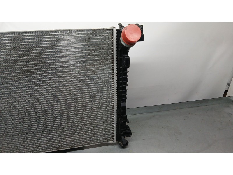 Recambio de radiador agua para dacia sandero stepway referencia OEM IAM 214105FA0A PATA ROTA 