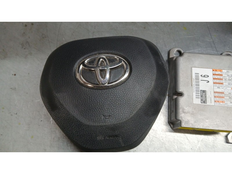 Recambio de kit airbag para toyota rav4 hybrid 4x2 advance referencia OEM IAM 4513012E40C0 C/ SALPICADERO Y PRETENSORES Y AIRBAG