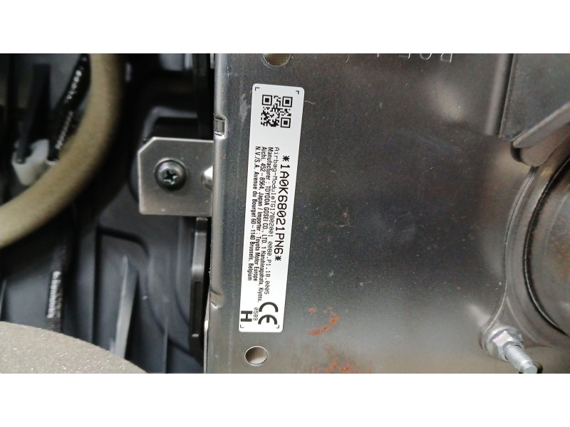 Recambio de kit airbag para toyota rav4 hybrid 4x2 advance referencia OEM IAM 4513012E40C0 C/ SALPICADERO Y PRETENSORES Y AIRBAG