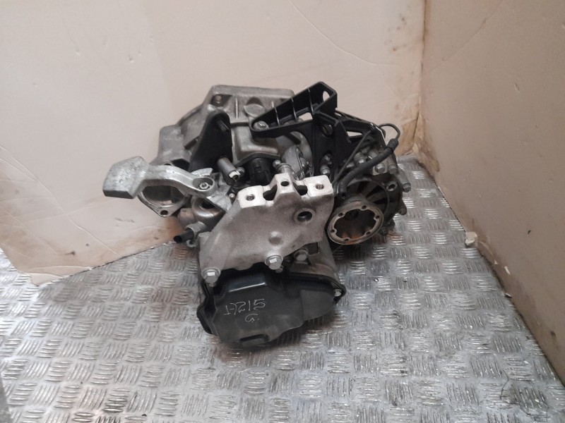 Recambio de caja cambios para volkswagen golf vi (5k1) 1.6 tdi referencia OEM IAM LHW28091 5VELOCIDADES 374972