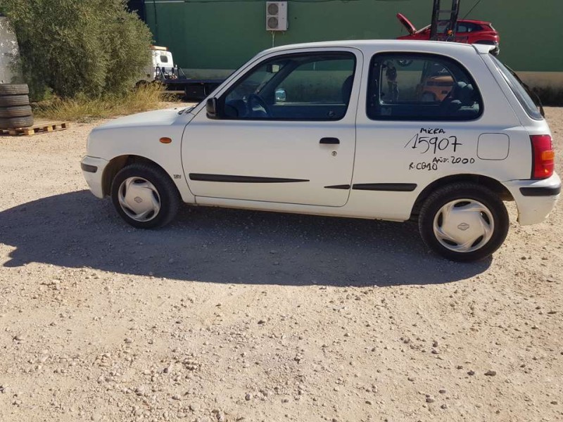nissan micra (k11) del año 2000
