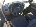 nissan micra (k11) del año 2000