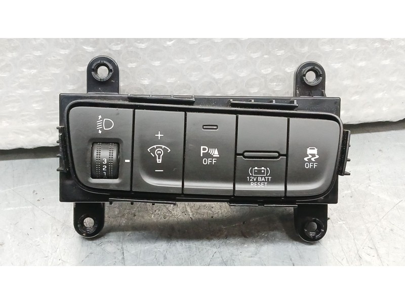 Recambio de mando multifuncion para hyundai kona klass hybrid 2wd referencia OEM IAM   