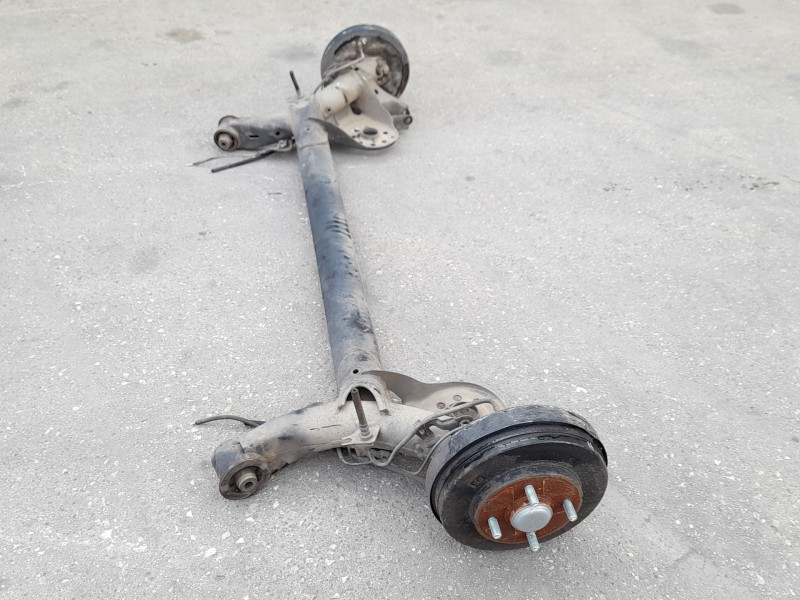 Recambio de puente trasero para mitsubishi space star (a00) kaiteki referencia OEM IAM 4120A150  TAMBOR , 4 TORNILLOS , C/ ABS