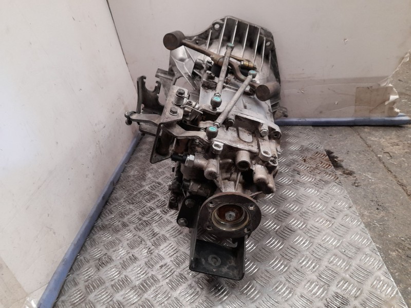 Recambio de caja cambios para iveco daily iv furgoneta 35c12 v, 35c12 v/p, 35s12 v, 35s12 v/p referencia OEM IAM 8872447 5VELOCI