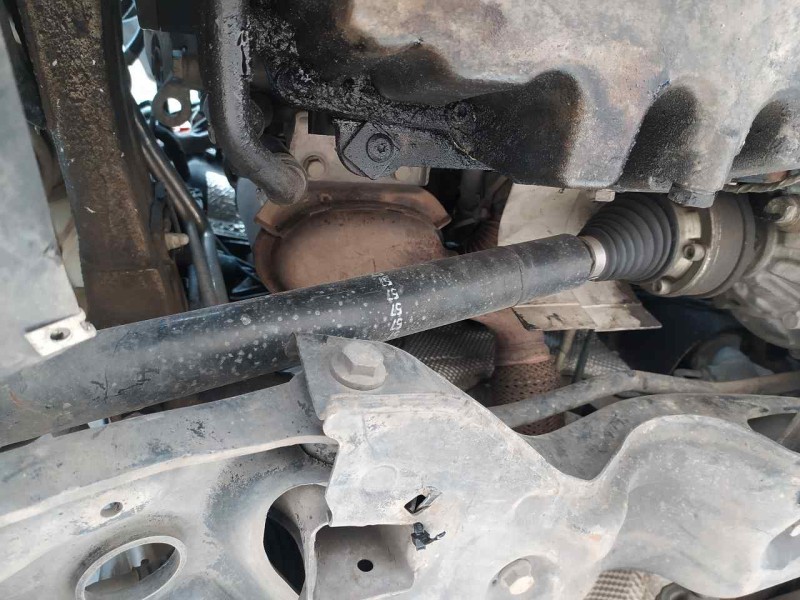 Recambio de transmision delantera derecha para audi a1 (8x) attraction referencia OEM IAM 6R0407762A  