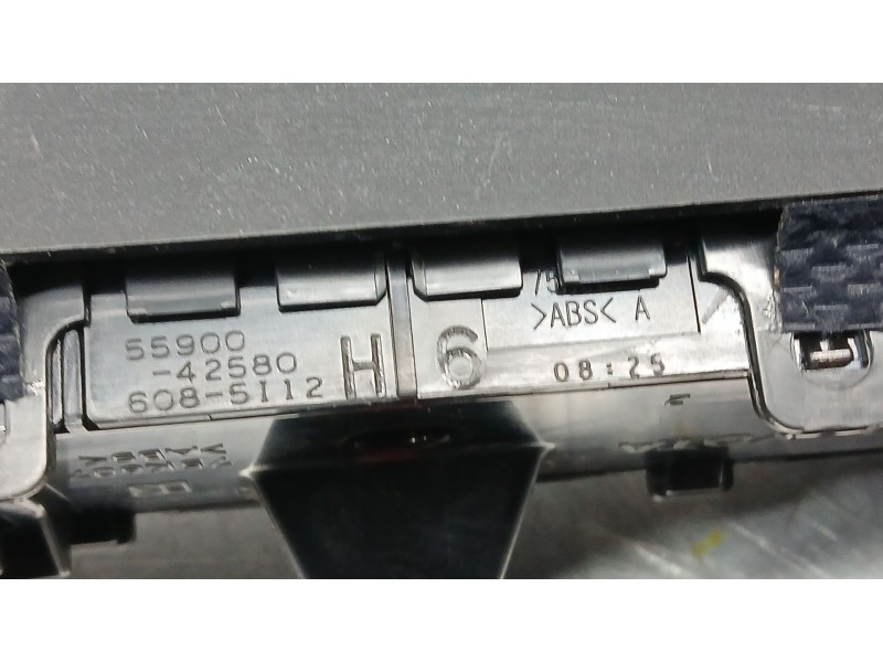 Recambio de mando climatizador para toyota rav4 hybrid 4x2 advance referencia OEM IAM 5590042580  6085112