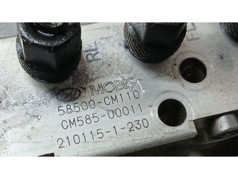 Recambio de abs para hyundai kona klass hybrid 2wd referencia OEM IAM 58500CM110 MOBIS CM58500011