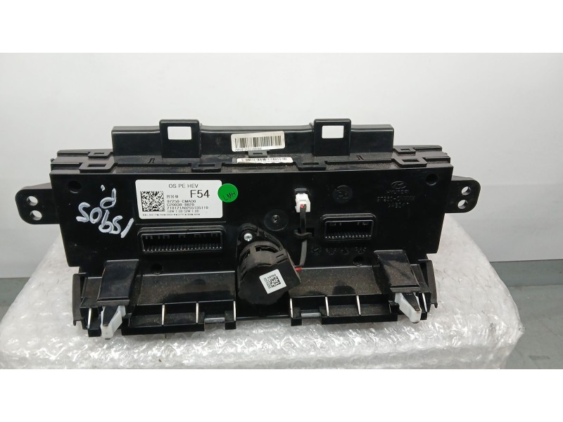 Recambio de mando climatizador para hyundai kona klass hybrid 2wd referencia OEM IAM 97250CMAD0 ROZADO C200388820
