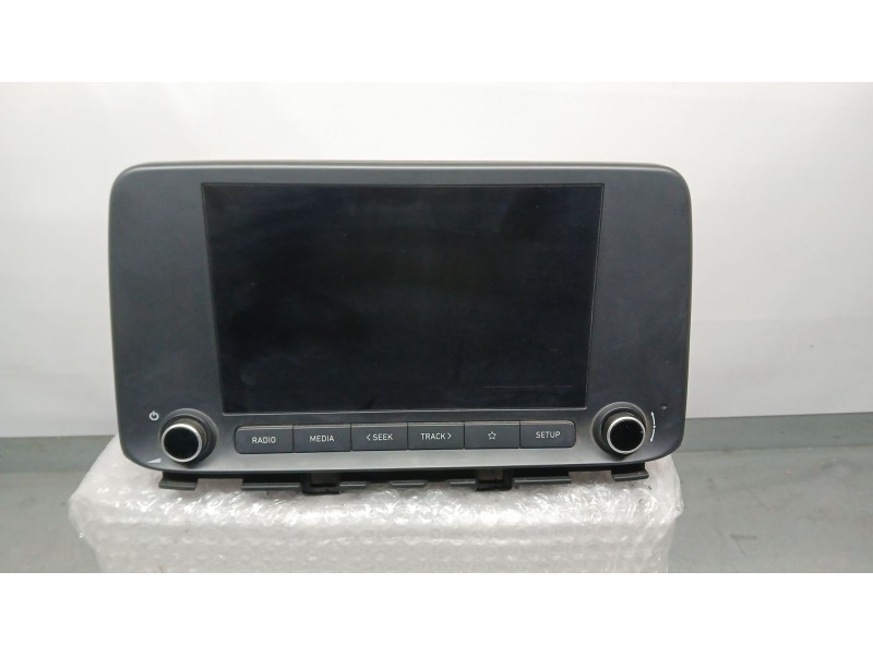 Recambio de sistema navegacion gps para hyundai kona klass hybrid 2wd referencia OEM IAM 96160CM640NVC  DA333J9EP