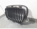 Recambio de rejilla delantera para bmw serie 1 lim. (f20) 114 d referencia OEM IAM 7239022 DERECHA 