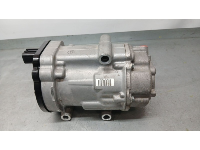 Recambio de compresor aire acondicionado para toyota rav4 hybrid 4x2 advance referencia OEM IAM 8837033050 DENSO ESB27C 04240011