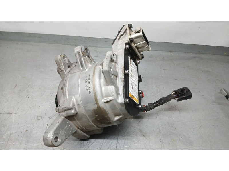 Recambio de alternador para hyundai kona klass hybrid 2wd referencia OEM IAM 3739003900  K210118335S