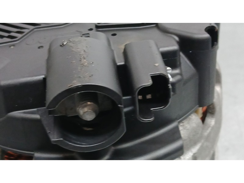 Recambio de alternador para peugeot 308 allure referencia OEM IAM 9809391880 VALEO 2625767A