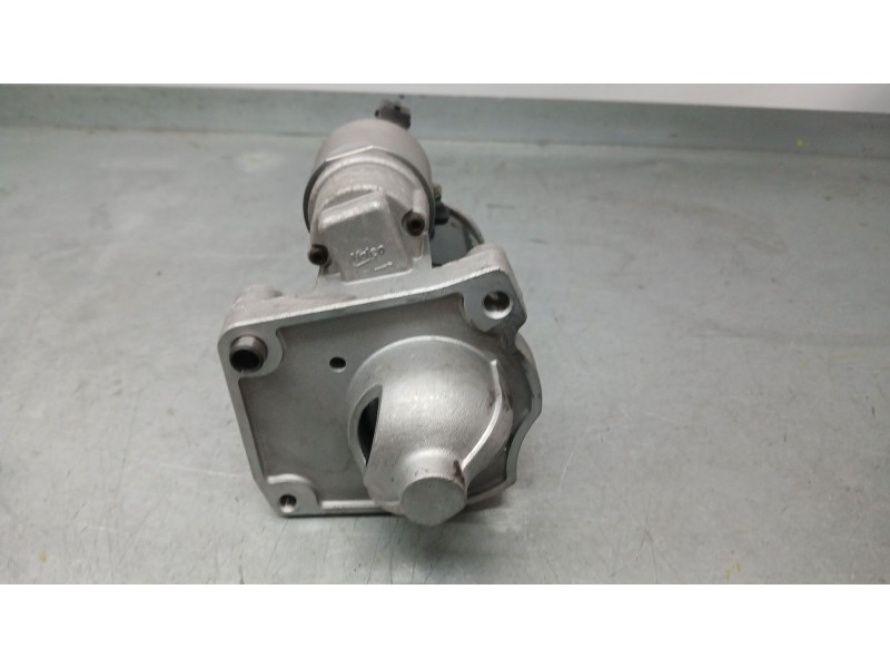 Recambio de motor arranque para peugeot 308 allure referencia OEM IAM 9820228280 VALEO RSM1423