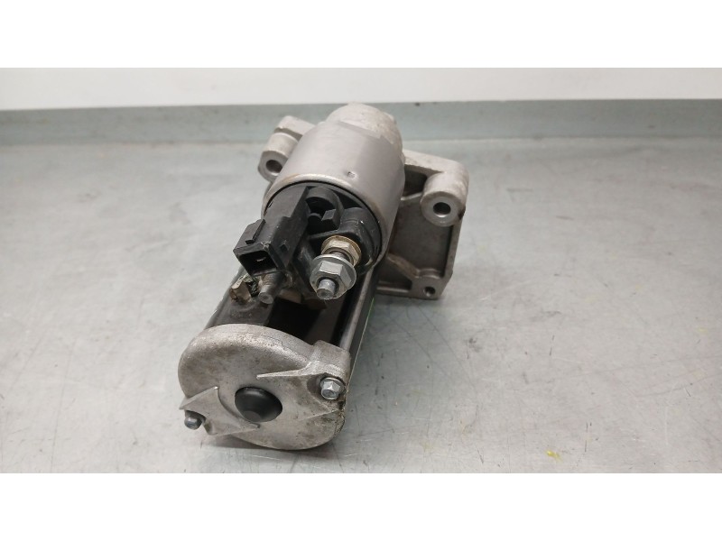 Recambio de motor arranque para peugeot 308 allure referencia OEM IAM 9820228280 VALEO RSM1423