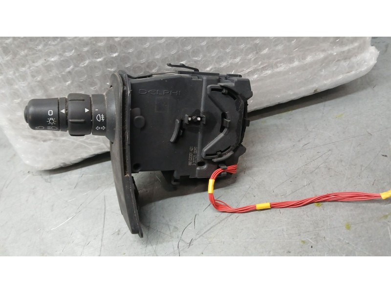 Recambio de mando luces para nissan nv250 furgoneta (x61) dci 80 referencia OEM IAM   