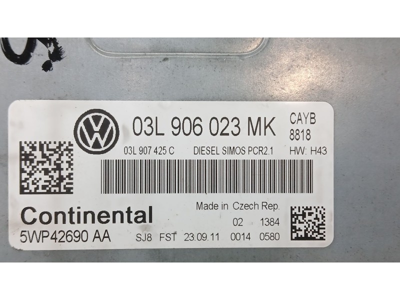 Recambio de centralita motor uce para volkswagen golf vi (5k1) 1.6 tdi referencia OEM IAM   