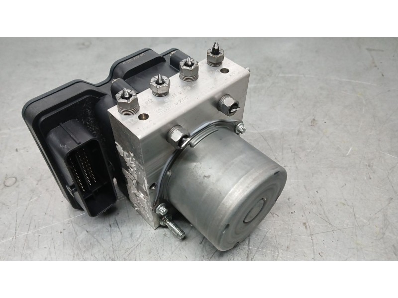 Recambio de abs para nissan nv250 furgoneta (x61) dci 80 referencia OEM IAM 476601406R  269790