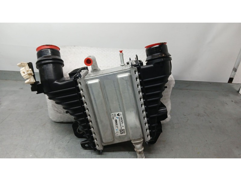 Recambio de intercooler para nissan nv250 furgoneta (x61) dci 80 referencia OEM IAM 144967867R MAHLE KL177004