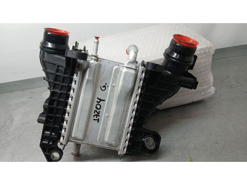 Recambio de intercooler para nissan nv250 furgoneta (x61) dci 80 referencia OEM IAM 144967867R MAHLE KL177004