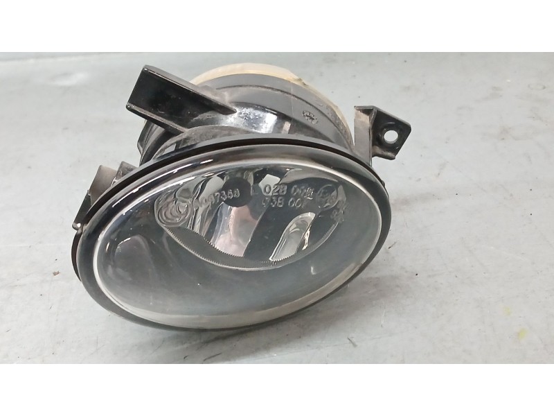 Recambio de faro antiniebla izquierdo para volkswagen golf vi (5k1) 1.6 tdi referencia OEM IAM 5K0941699F HELLA 00995431