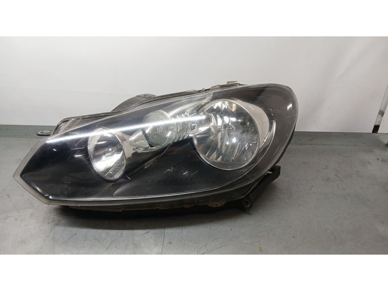Recambio de faro izquierdo para volkswagen golf vi (5k1) 1.6 tdi referencia OEM IAM 5K1941005P VALEO 89319331