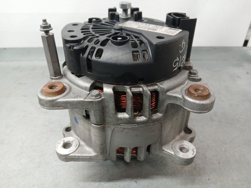 Recambio de alternador para volkswagen golf vi (5k1) 1.6 tdi referencia OEM IAM 03L903023F VALEO TG14C026
