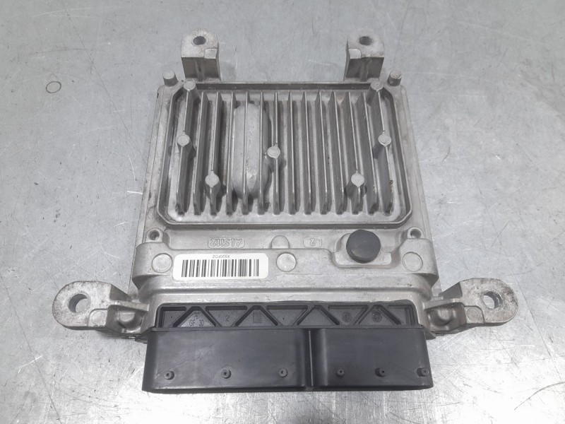 Recambio de centralita motor uce para jeep compass limited 4x2 referencia OEM IAM P05150352AF  