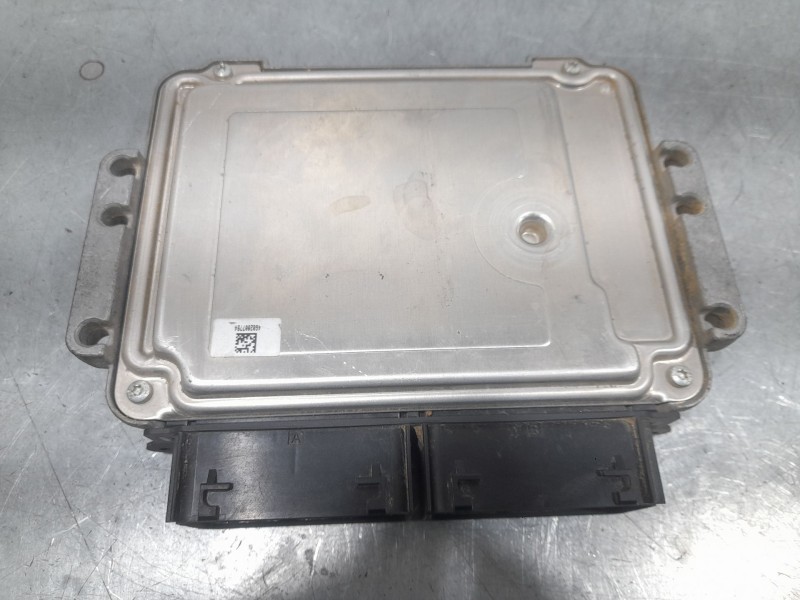 Recambio de centralita motor uce para ford fiesta (ccn) gt-line referencia OEM IAM 1039T03204 0261S17812 BOSCH