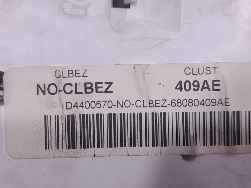 Recambio de cuadro instrumentos para jeep compass limited 4x2 referencia OEM IAM 68080406AE  