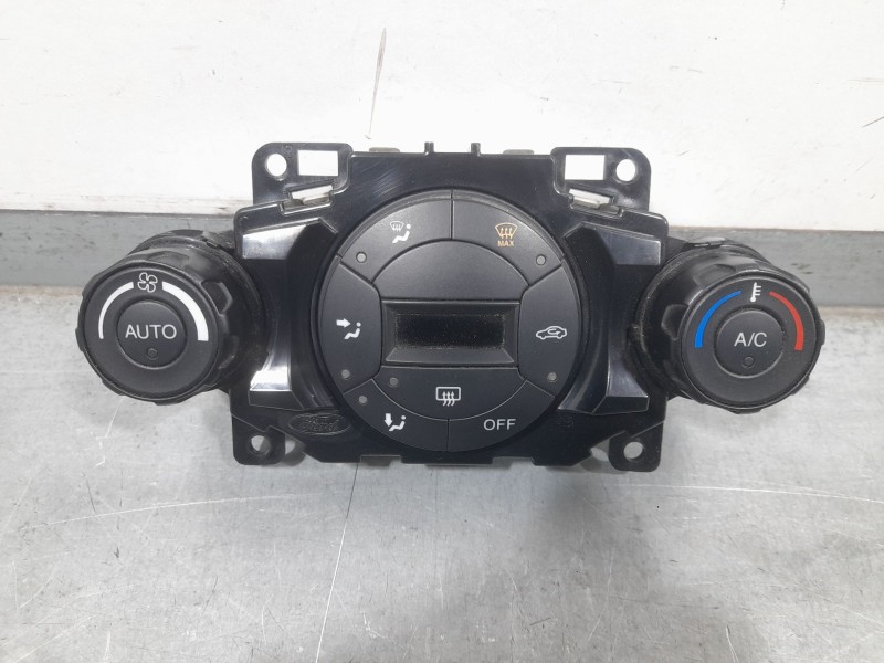 Recambio de mando climatizador para ford fiesta (ccn) gt-line referencia OEM IAM 8A6T18C612  