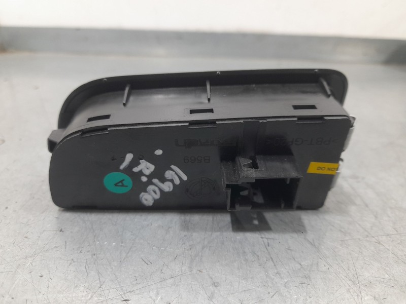 Recambio de mando luces para hyundai i10 ii (ba, ia) 1.2 referencia OEM IAM B569  