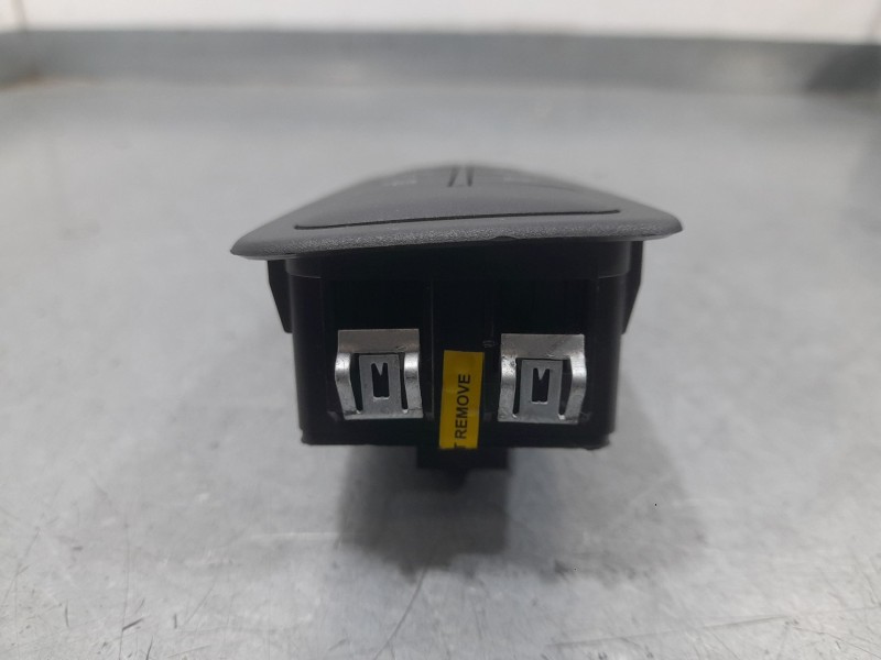 Recambio de mando luces para hyundai i10 ii (ba, ia) 1.2 referencia OEM IAM B569  