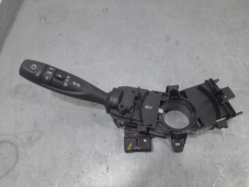 Recambio de mando luces para hyundai i10 ii (ba, ia) 1.2 referencia OEM IAM 93410B9531  93410B9521 LUCES  93420B9610 LIMPIA