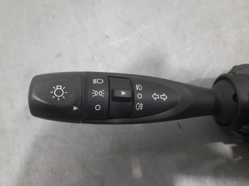 Recambio de mando luces para hyundai i10 ii (ba, ia) 1.2 referencia OEM IAM 93410B9531  93410B9521 LUCES  93420B9610 LIMPIA