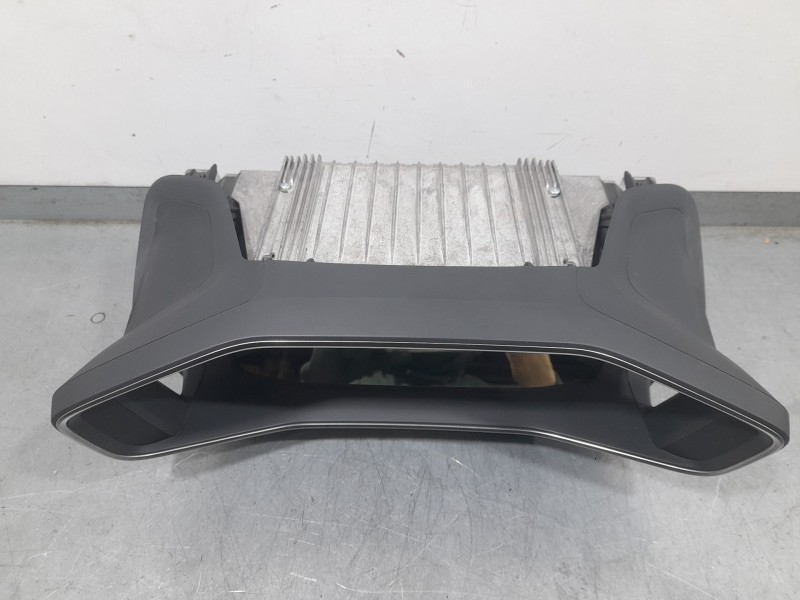 Recambio de cuadro instrumentos para peugeot 2008 ii (ud_, us_, uy_, uj_, ur_, uc_) 1.2 puretech 130 referencia OEM IAM 98427101