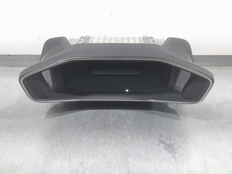 Recambio de cuadro instrumentos para peugeot 2008 ii (ud_, us_, uy_, uj_, ur_, uc_) 1.2 puretech 130 referencia OEM IAM 98427101
