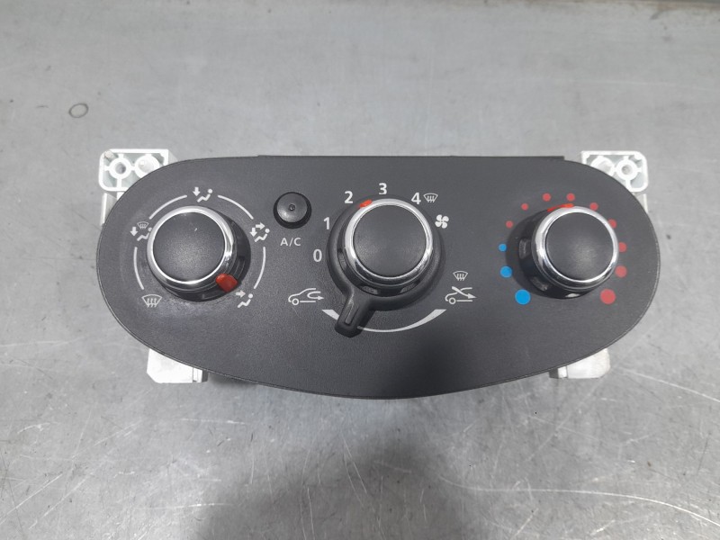 Recambio de mando calefaccion / aire acondicionado para dacia dokker furgoneta/monovolumen 1.5 dci (feaj) referencia OEM IAM 5P3