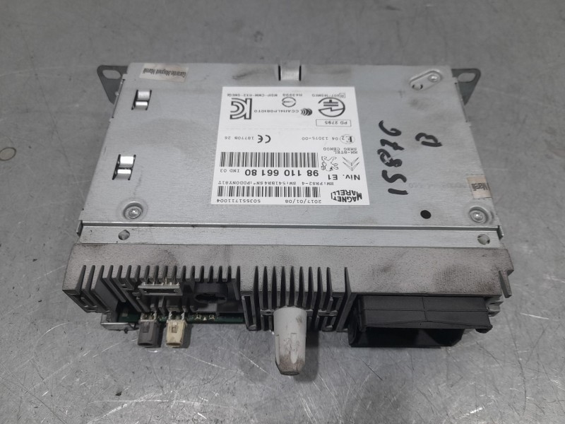 Recambio de sistema audio / radio para peugeot 2008 (--.2013) style referencia OEM IAM 9811066180  
