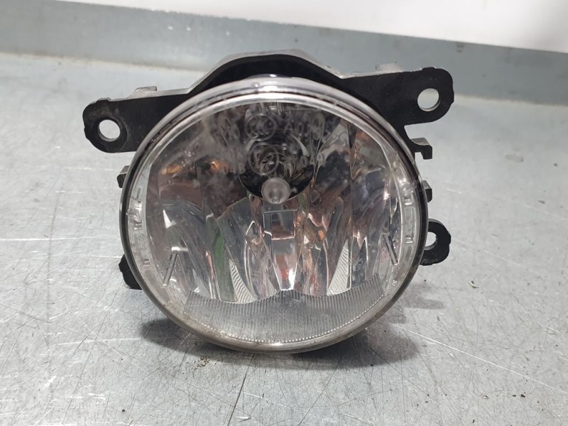 Recambio de faro antiniebla derecho para dacia lodgy laureate referencia OEM IAM 261507817R 89208692 VALEO