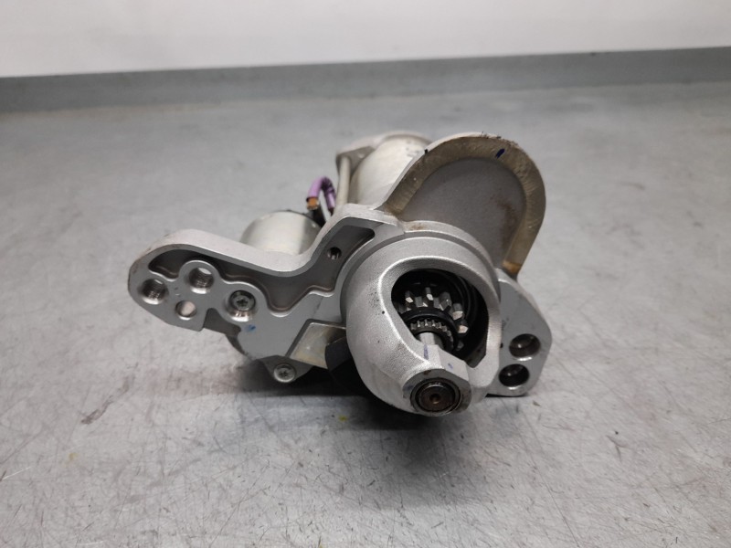 Recambio de motor arranque para renault clio v techno referencia OEM IAM 233008820R COMSTAR 