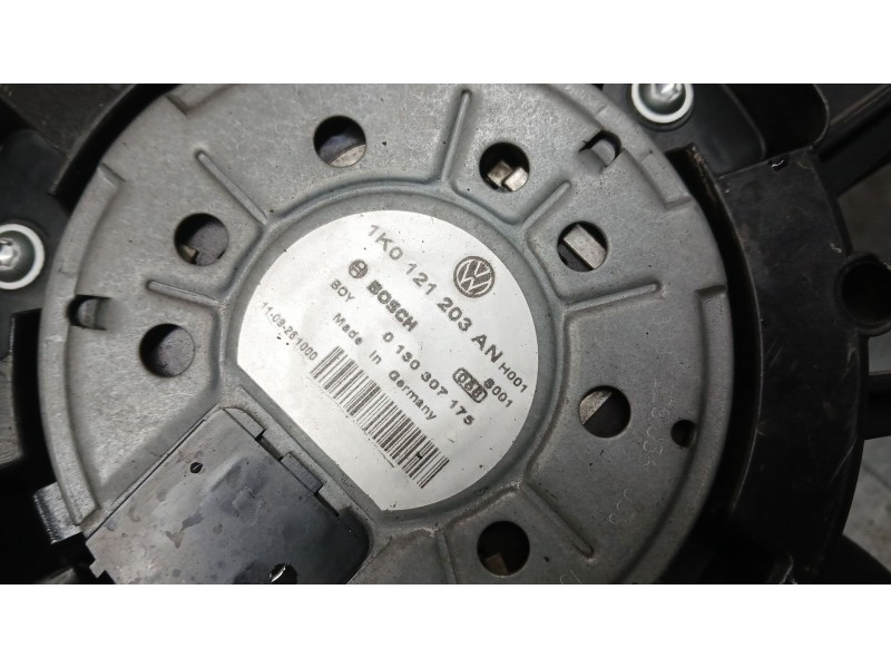Recambio de electroventilador para volkswagen golf vi (5k1) 1.6 tdi referencia OEM IAM 1K0121205AF BOSCH 3135103803