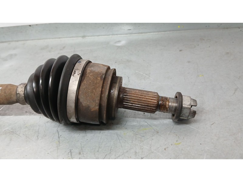 Recambio de transmision delantera derecha para nissan nv250 furgoneta (x61) dci 80 referencia OEM IAM 391001290R  