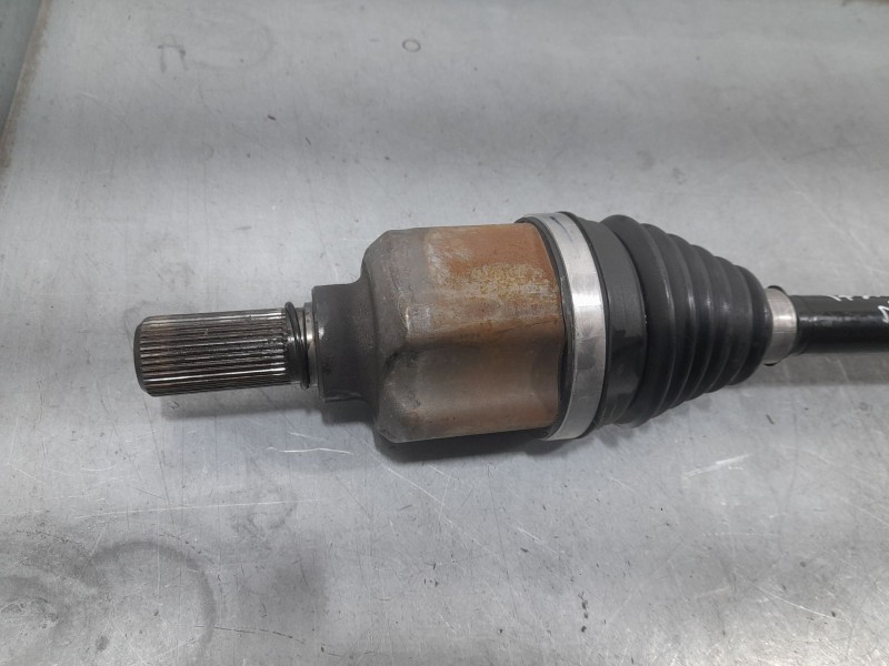 Recambio de transmision delantera izquierda para citroën c4 iii (ba_, bb_, bc_) 1.5 bluehdi 130 (bbyhzb) referencia OEM IAM 9841