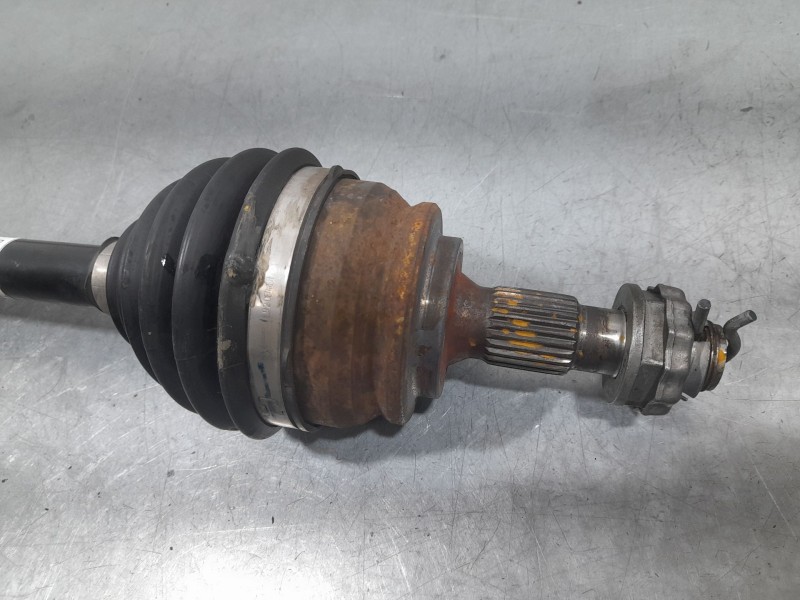 Recambio de transmision delantera izquierda para citroën c4 iii (ba_, bb_, bc_) 1.5 bluehdi 130 (bbyhzb) referencia OEM IAM 9841