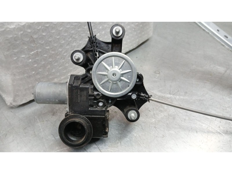 Recambio de elevalunas delantero derecho para toyota rav4 hybrid 4x2 advance referencia OEM IAM 8571042140 ELECTRICO DENSO 06202