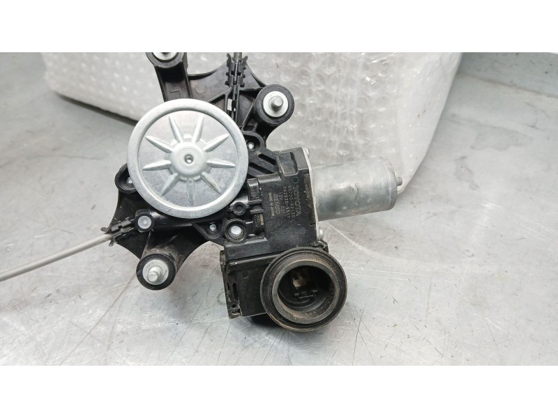 Recambio de elevalunas delantero izquierdo para toyota rav4 hybrid 4x2 advance referencia OEM IAM 8572042130 ELECTRICO DENSO 062