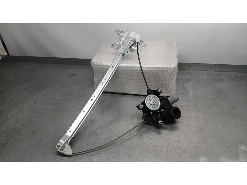 Recambio de elevalunas trasero izquierdo para toyota rav4 hybrid 4x2 advance referencia OEM IAM 8572042140 ELECTRICO DENSO 06202