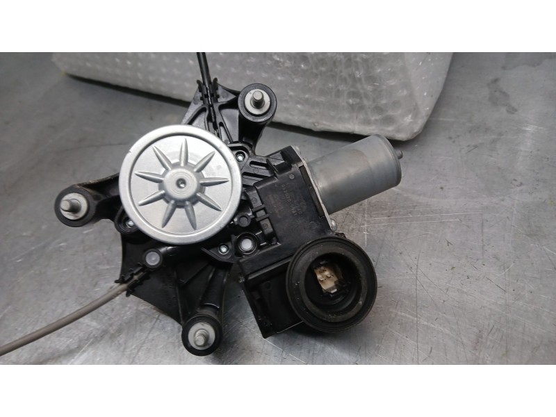 Recambio de elevalunas trasero izquierdo para toyota rav4 hybrid 4x2 advance referencia OEM IAM 8572042140 ELECTRICO DENSO 06202